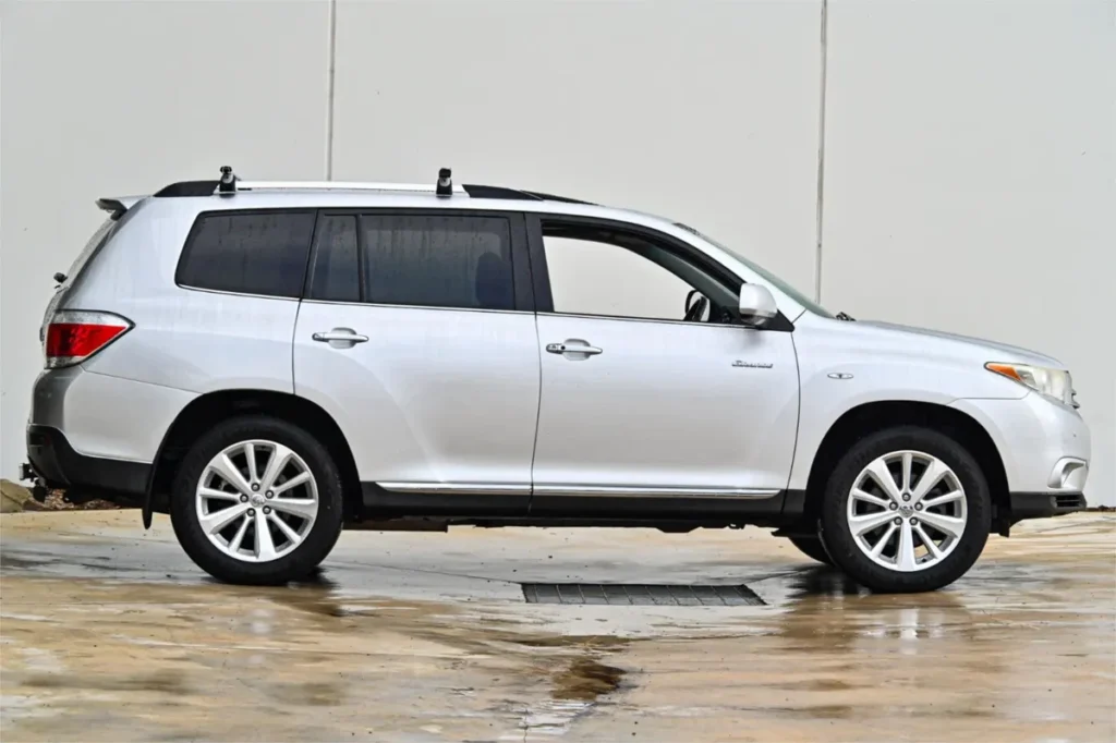 2010 Toyota Kluger Grande