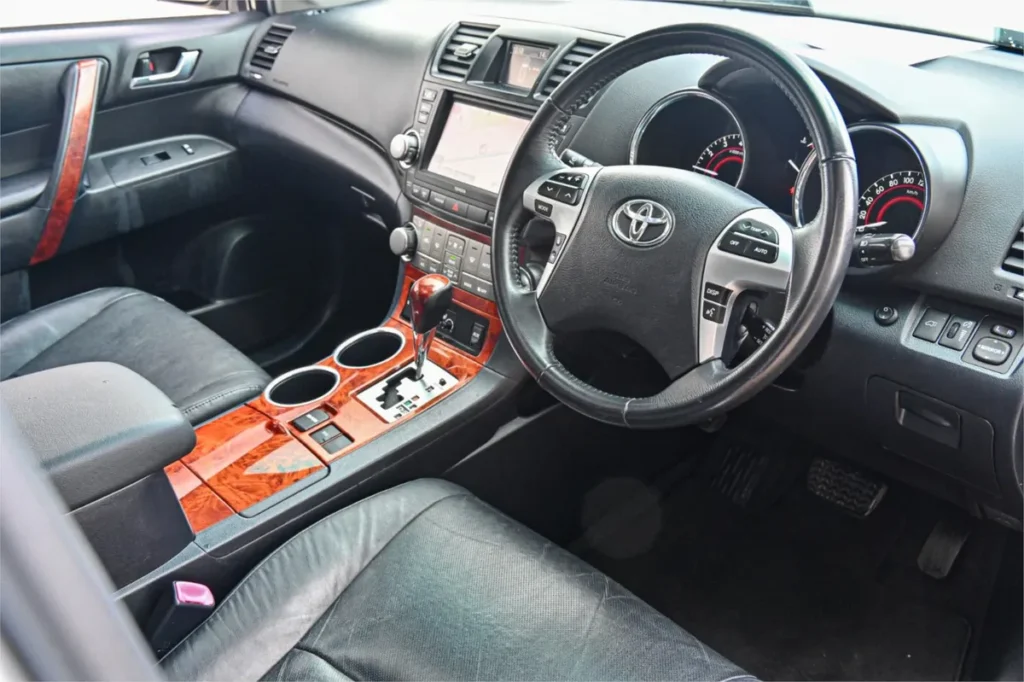 2010 Toyota Kluger Grande